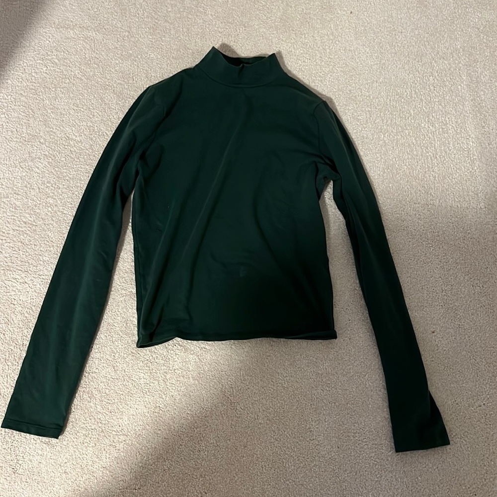 Hollister dark green turtleneck